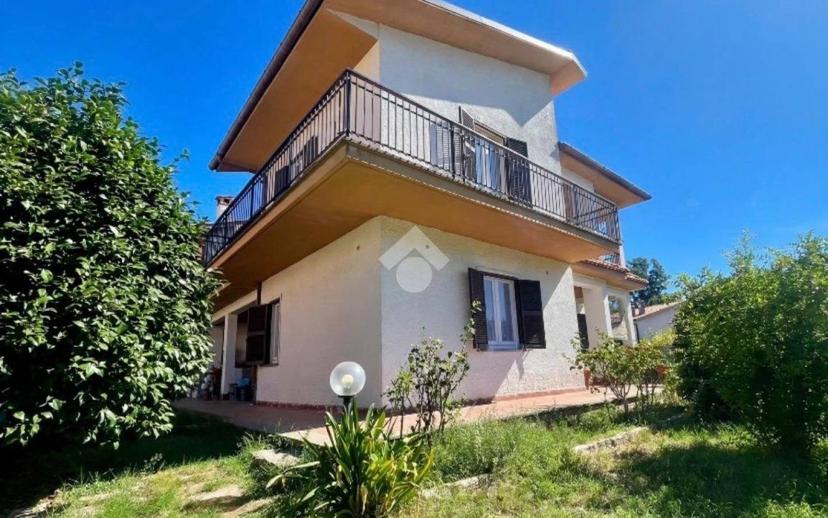 Villa bifamiliare via degli Ontani 39, Centro, Valentano — foto 2 di 15