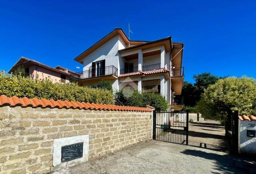 Villa bifamiliare via degli Ontani 39, Centro, Valentano — foto 13 di 15
