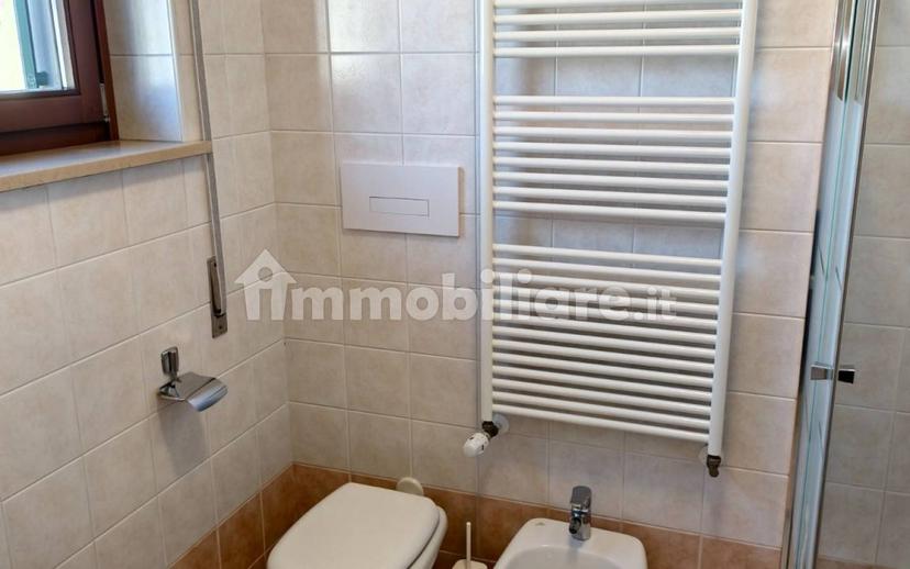 Trilocale via Bogoni, Centro, Pescantina — foto 14 di 17
