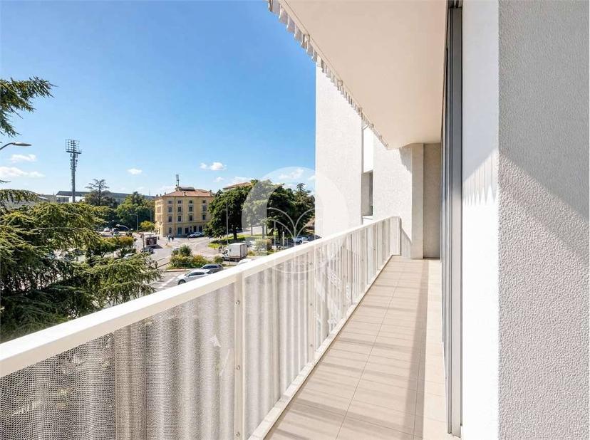 Appartamento viale Monte San Michele, 1, Centro Storico, Reggio Emilia — foto 11 di 32