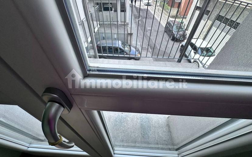 Appartamento corso Piave 33, Borgo Piave, Corso Europa, Zona Ferrero, Alba — foto 12 di 25