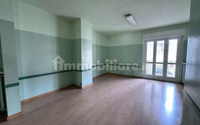 Appartamento corso Piave 33, Borgo Piave, Corso Europa, Zona Ferrero, Alba — foto 15 di 25
