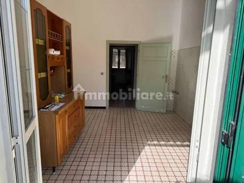 Quadrilocale via Ugo Foscolo, Centro, Piombino — foto 6 di 12