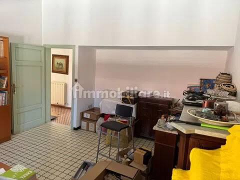 Quadrilocale via Ugo Foscolo, Centro, Piombino — foto 8 di 12