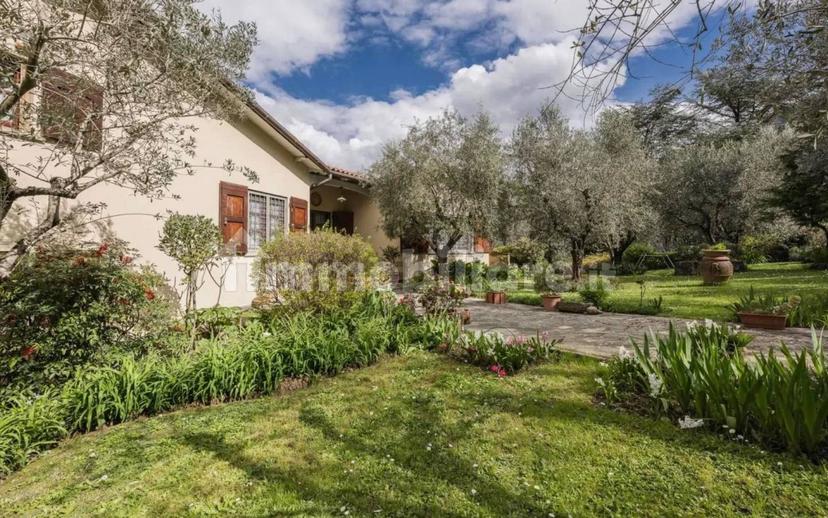 Villa unifamiliare via di Faltugnano, Vaiano — foto 2 di 30