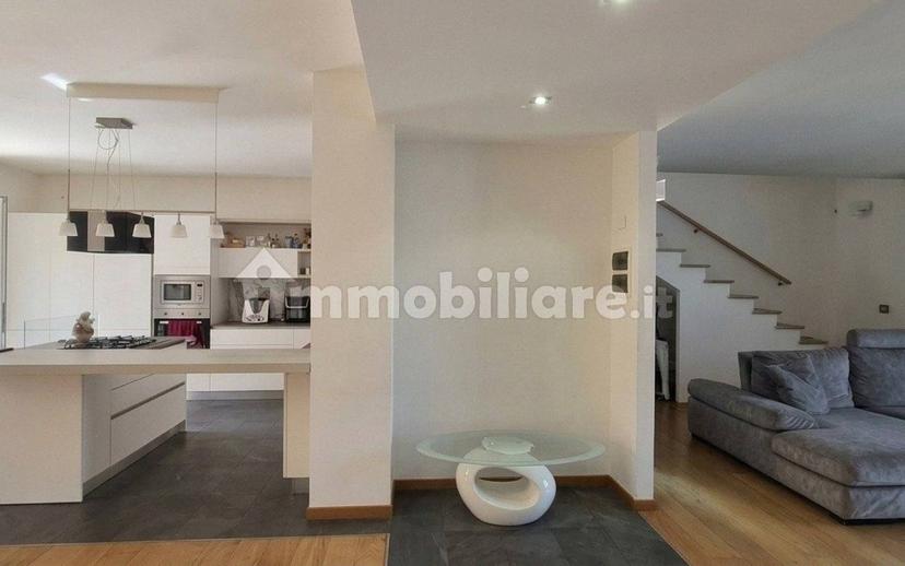 Villa a schiera via Cisa Sud, Centro, Santo Stefano di Magra — foto 24 di 30