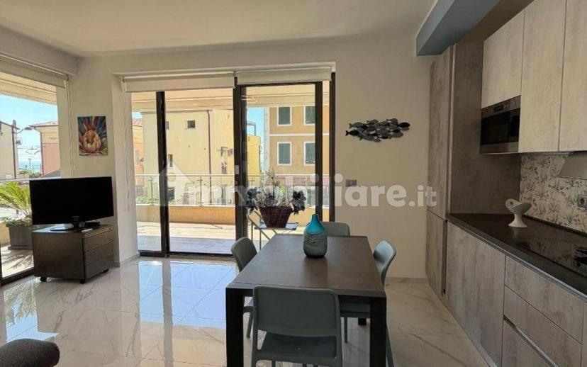Bilocale viale Europa 193, Centro, Pietra Ligure — foto 13 di 17