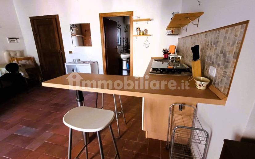 Monolocale via Giuseppe Mazzini, Centro, Caprarola — foto 4 di 19
