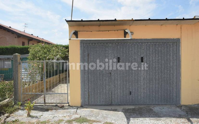 Bilocale via dei Tigli 24, Centro, Jolanda di Savoia — foto 8 di 20
