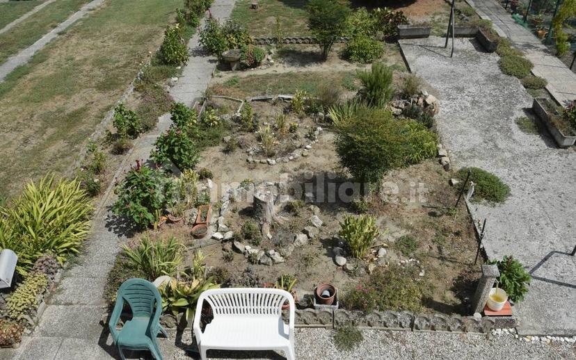 Bilocale via dei Tigli 24, Centro, Jolanda di Savoia — foto 6 di 20