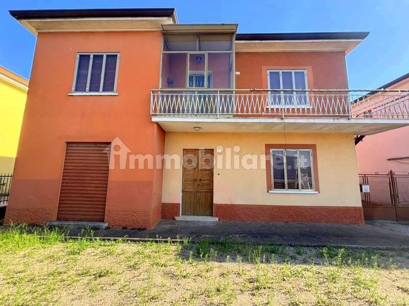 Villa unifamiliare via Venera 54, Centro, Sanguinetto — foto 13 di 17