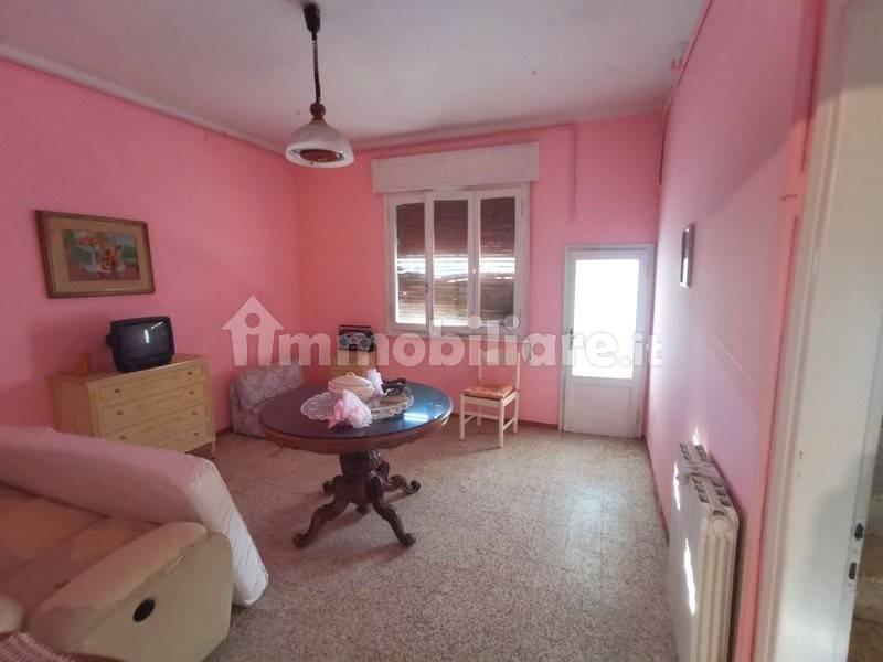 Villa unifamiliare via Venera 54, Centro, Sanguinetto — foto 2 di 17