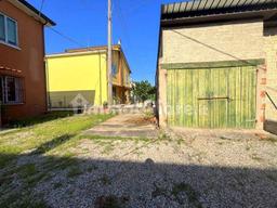 Villa unifamiliare via Venera 54, Centro, Sanguinetto