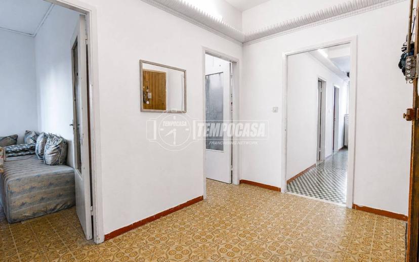 Appartamento via Giovan Battista Bellucci 4/A, Centro, Vignola — foto 20 di 28