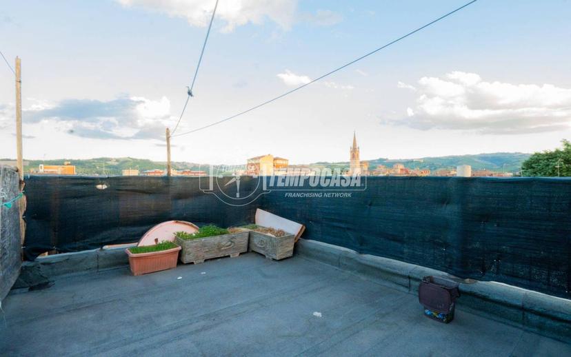 Appartamento via Giovan Battista Bellucci 4/A, Centro, Vignola — foto 9 di 28