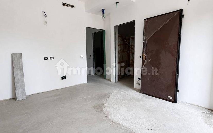 Quadrilocale viale Lombardia 53, Centro, Limbiate — foto 17 di 19
