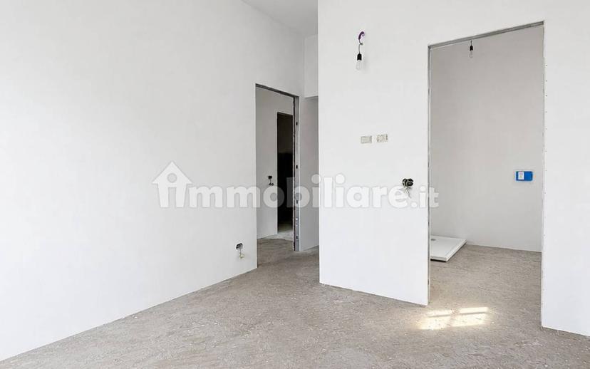 Quadrilocale viale Lombardia 53, Centro, Limbiate — foto 4 di 19