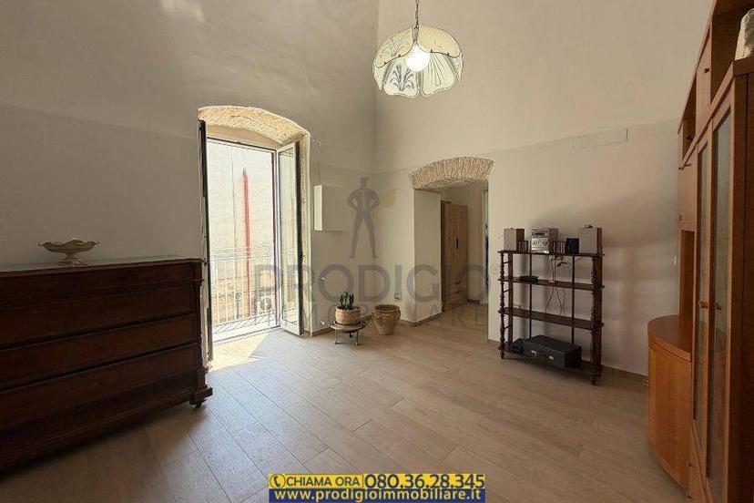 Trilocale ottimo stato, Centro, Ruvo di Puglia — foto 4 di 17