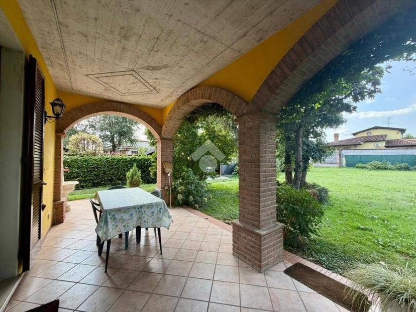 Villa unifamiliare via De gasperi 1, Centro, Quinzano d'Oglio — foto 18 di 41