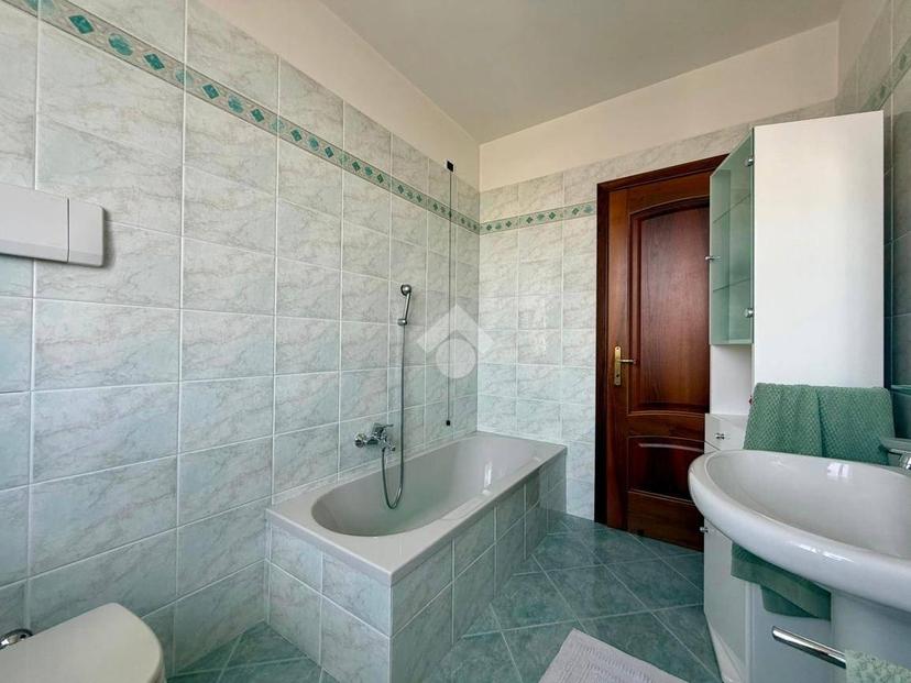 Villa unifamiliare via De gasperi 1, Centro, Quinzano d'Oglio — foto 9 di 41