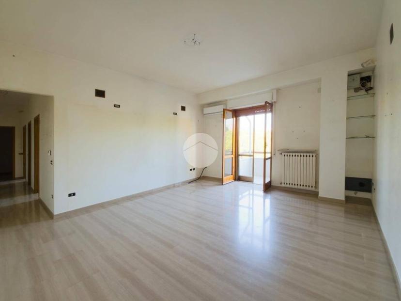 Quadrilocale piazza delle Rose 24, Centro, Manfredonia — foto 19 di 23