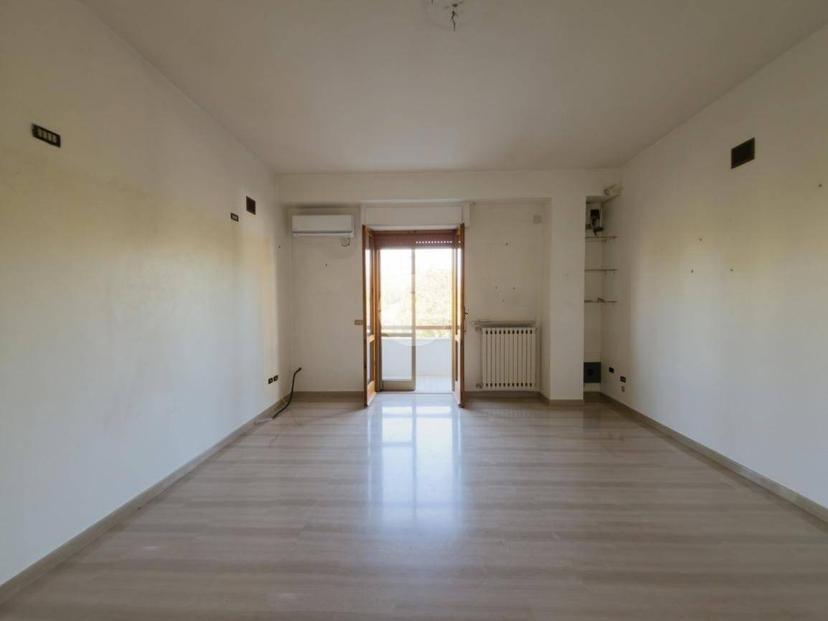 Quadrilocale piazza delle Rose 24, Centro, Manfredonia — foto 22 di 23