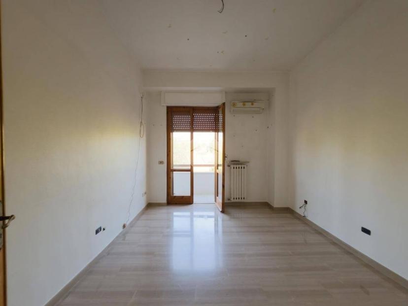 Quadrilocale piazza delle Rose 24, Centro, Manfredonia — foto 10 di 23