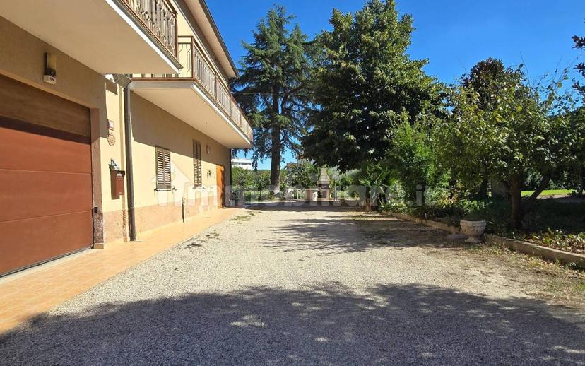 Villa unifamiliare via George Stephenson, Collestrada, Perugia — foto 44 di 69