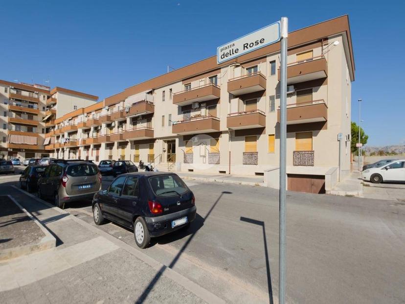Quadrilocale piazza delle Rose 24, Centro, Manfredonia — foto 14 di 23