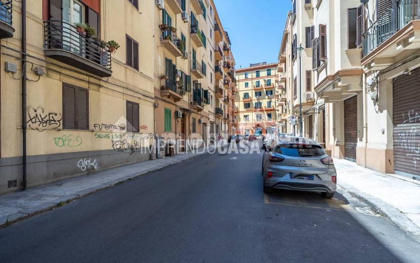 Trilocale via Costantino Nigra 48, Politeama - Ruggiero Settimo, Palermo — foto 17 di 42