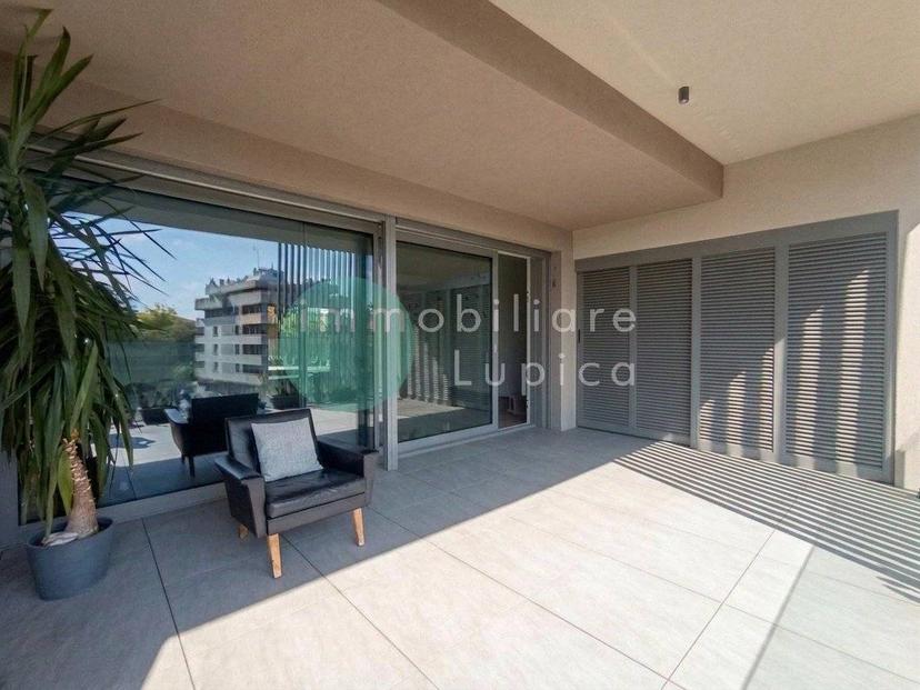 Bilocale ottimo stato, terzo piano, San Lazzaro, San Lazzaro di Savena — foto 2 di 12
