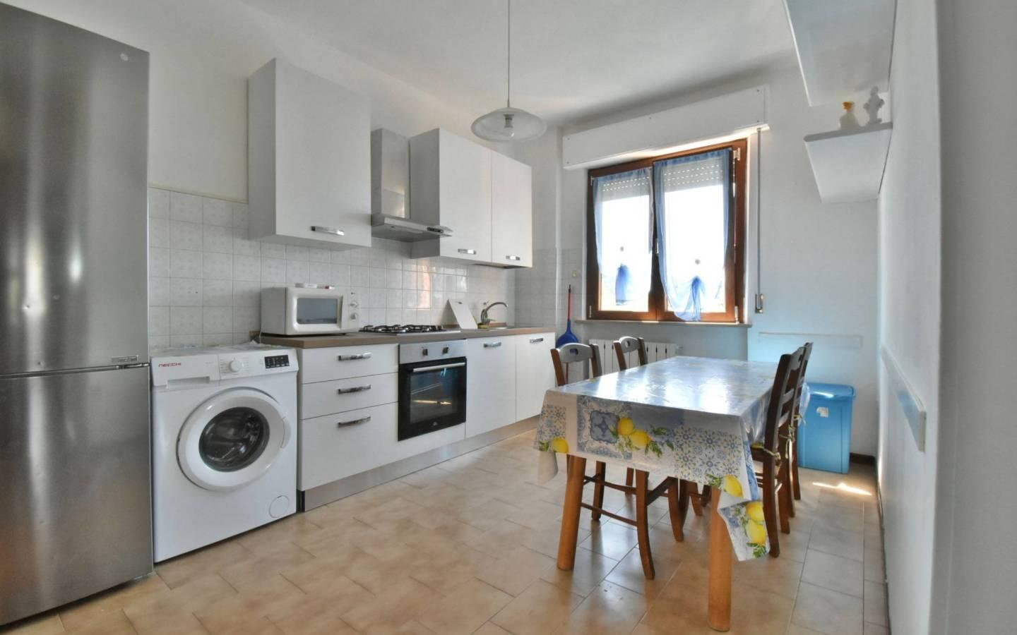 Quadrilocale via Alcide De Gasperi 19, Centro, Porto Recanati