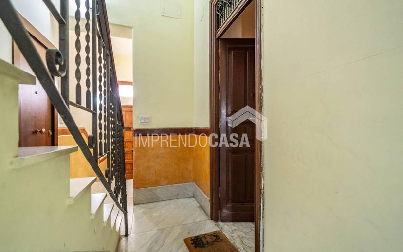 Trilocale via Costantino Nigra 48, Politeama - Ruggiero Settimo, Palermo — foto 35 di 42
