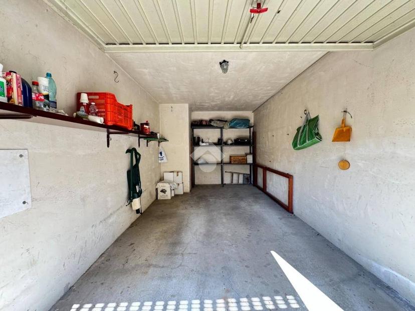 Trilocale via Asiago 19, Galliate — foto 13 di 45