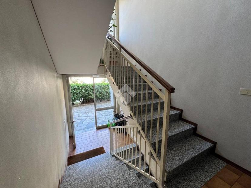 Trilocale via Asiago 19, Galliate — foto 7 di 45