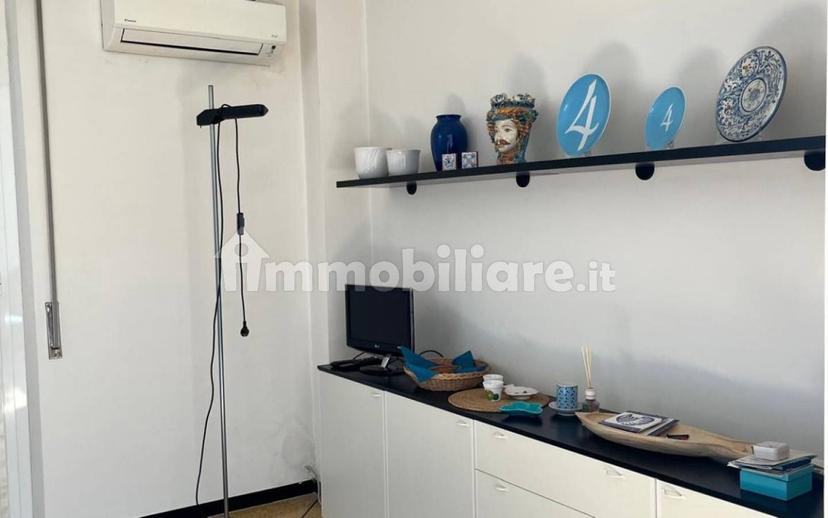 Trilocale buono stato, secondo piano, Centro, Santa Margherita Ligure — foto 10 di 14