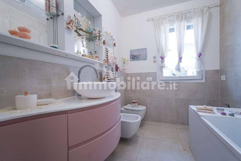 Trilocale via Alcide de Gasperi 36, Suisio — foto 25 di 40