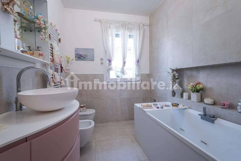 Trilocale via Alcide de Gasperi 36, Suisio — foto 32 di 40