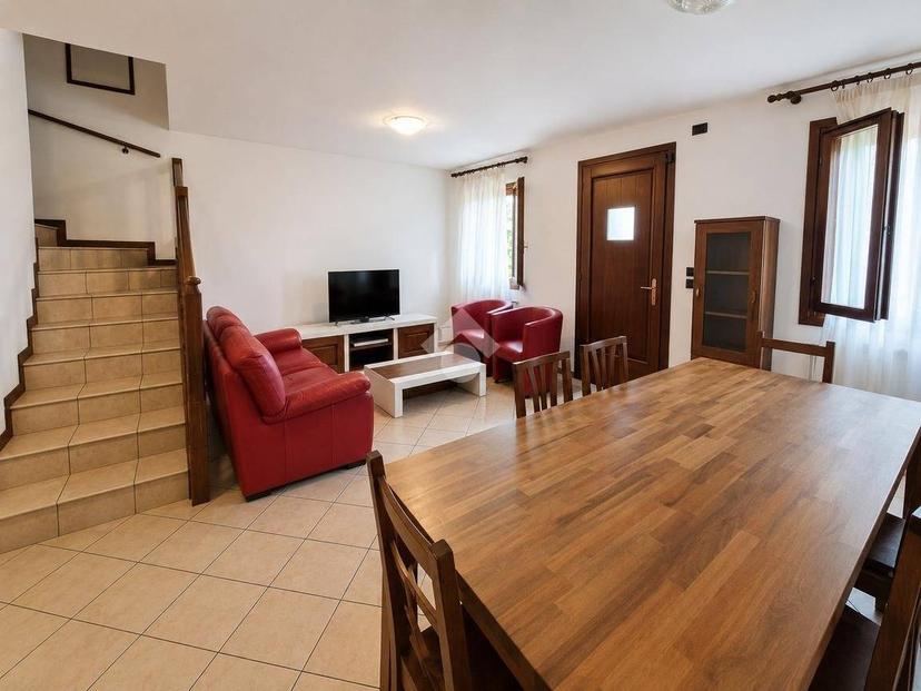 Villa a schiera Strada dei vido 10, Centro, Sacile — foto 13 di 32