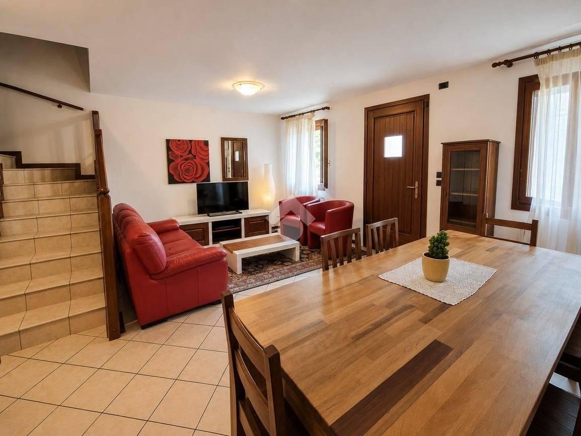 Villa a schiera Strada dei vido 10, Centro, Sacile