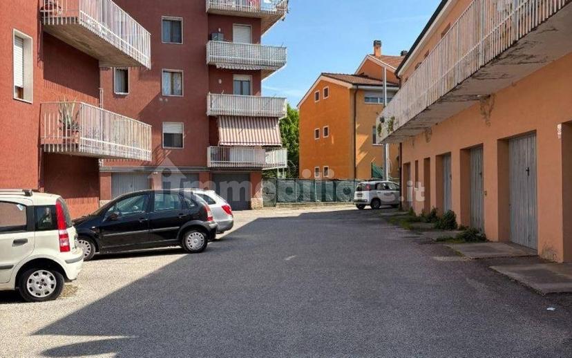 Trilocale via Giuseppe Verdi, Centro, Legnago — foto 15 di 18