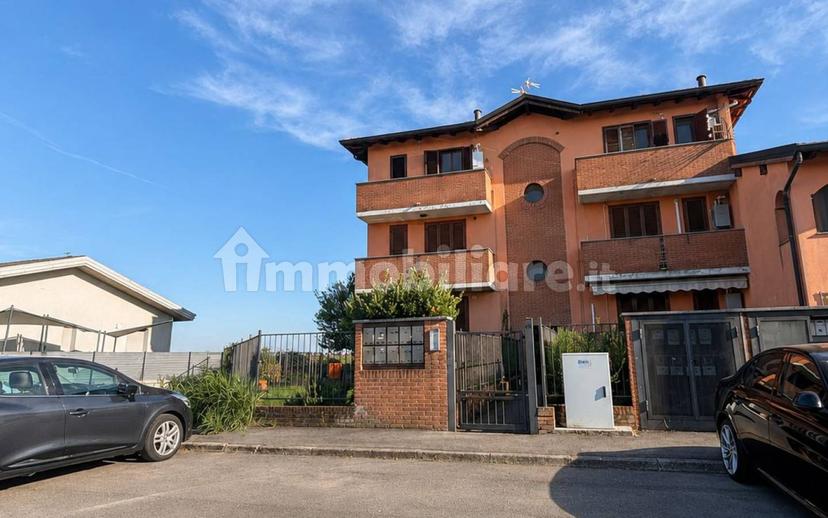 Trilocale via Santa Francesca Cabrini 40, Centro, Caselle Lurani — foto 14 di 24
