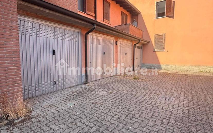 Trilocale via Santa Francesca Cabrini 40, Centro, Caselle Lurani — foto 17 di 24