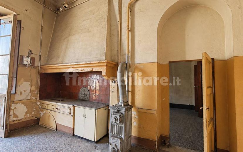 Quadrilocale via Giuseppe Mazzini 20, San Concordio, Lucca — foto 3 di 24