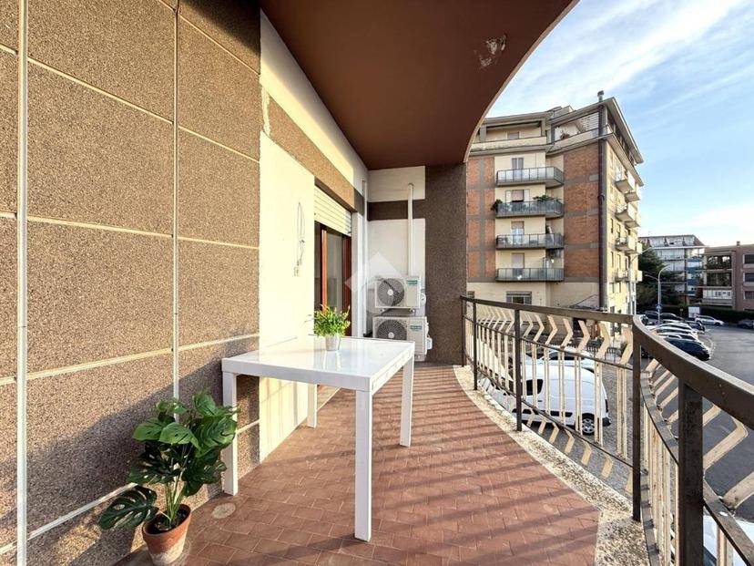 Appartamento via Bainsizza 36, Murialdo - Cappuccini, Viterbo — foto 20 di 25