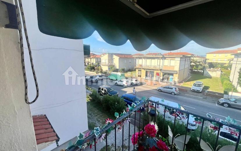 Trilocale buono stato, secondo piano, Centro, Castelfranco di Sotto — foto 10 di 17