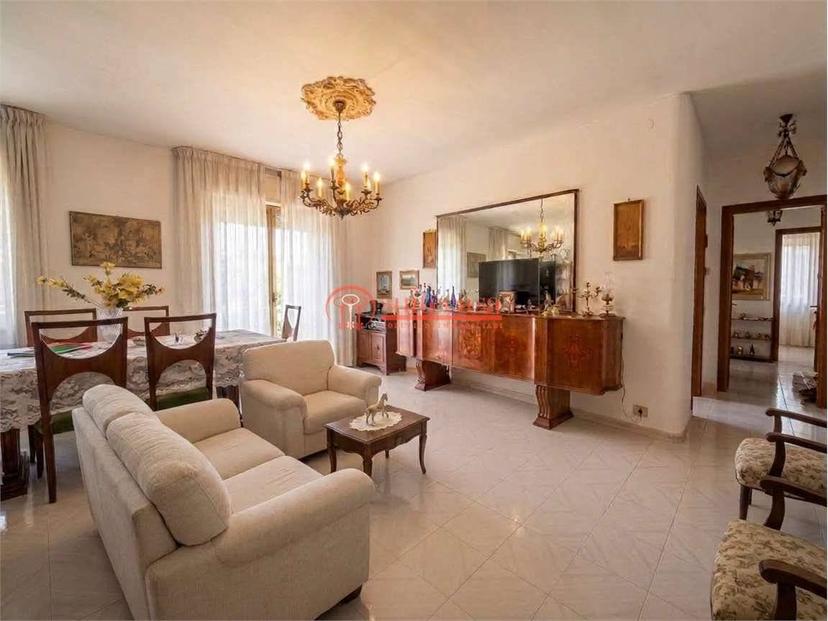 Trilocale via Don Pasquale Uva, Trani — foto 7 di 12