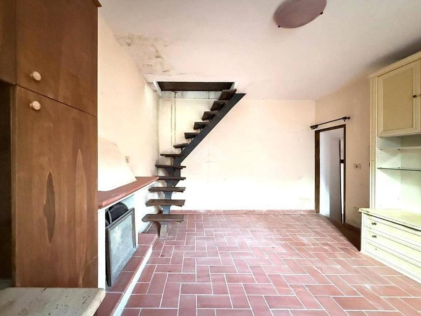 Quadrilocale via Umberto I, Centro, Sezze — foto 3 di 38