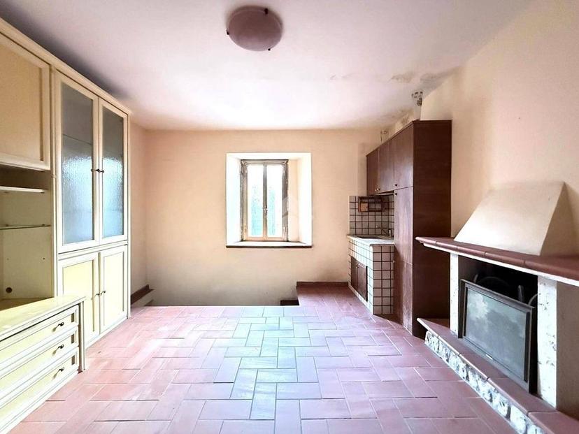 Quadrilocale via Umberto I, Centro, Sezze — foto 17 di 38