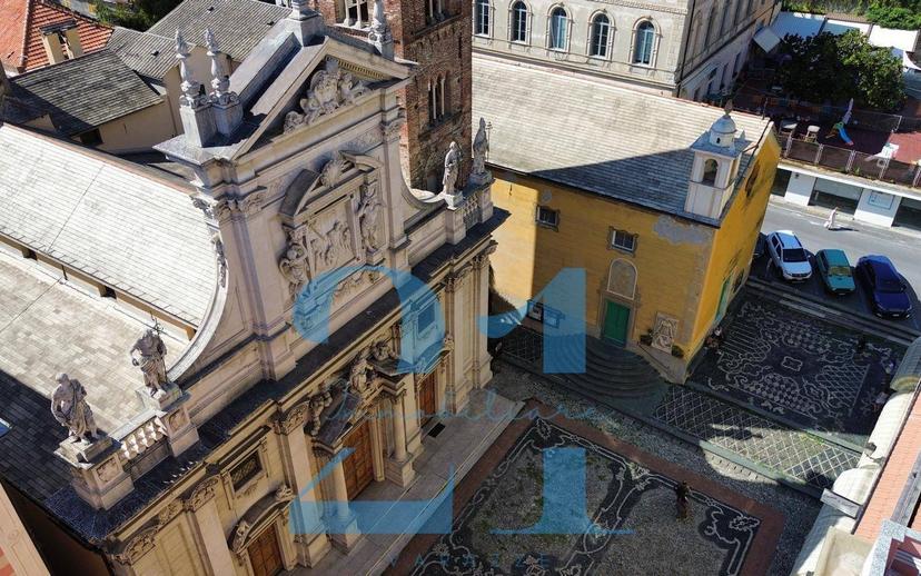 Appartamento piazza Sant'Ambrogio, Centro, Varazze — foto 17 di 27